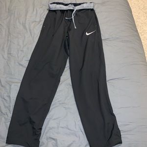 Nike windbreaker pants